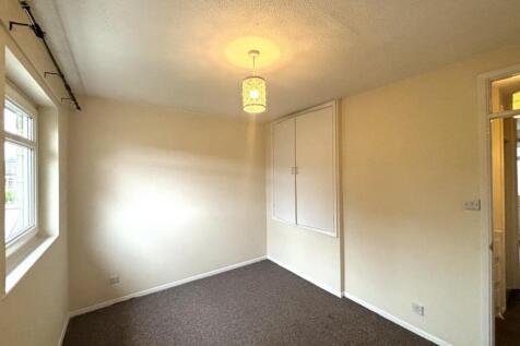 Back Bedroom 2