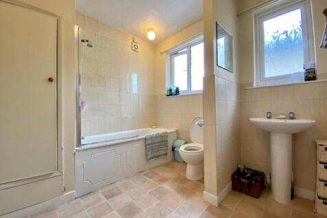 Bathroom.jpeg