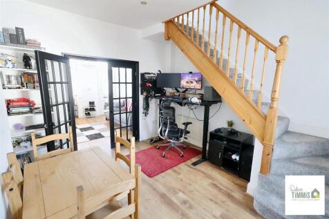 Dining/Sitting Room