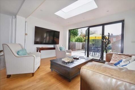 Property Image 11