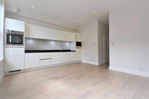 Lounge/Kitchen