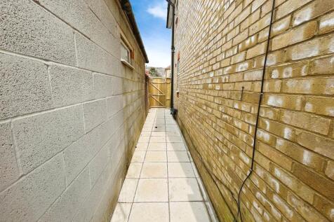 5c6099b9-IMG_6970.jpg