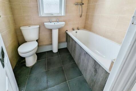 Bathroom/W,C
