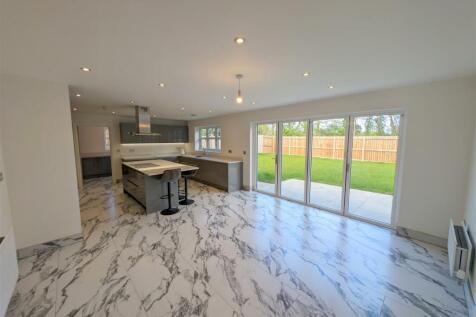 Kitchen/Family Room