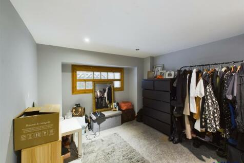 Apartment 3
