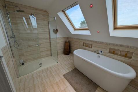 En-Suite Bedroom