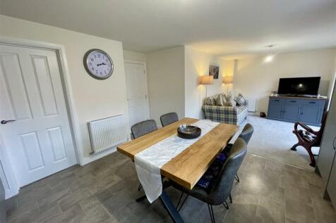 Kitchen / Family Room