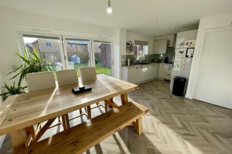Kitchen / Family / Dining Area