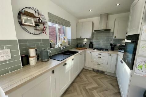 Kitchen / Family / Dining Area
