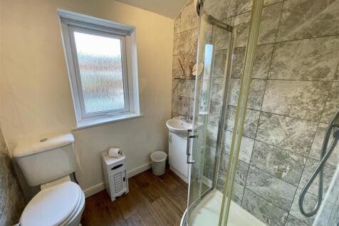Shower room/W.C