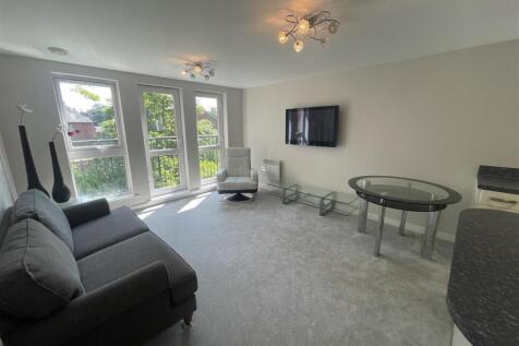 Lounge/Kitchen