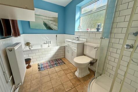 Ground Floor Bathroom