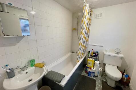 Downstairs Bathroom
