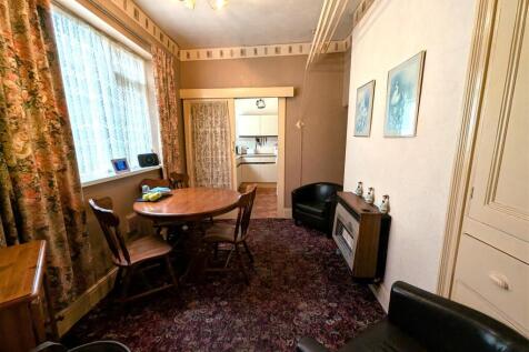 Breakfast Room