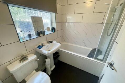 Downstairs Bathroom