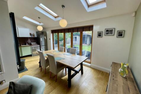 Kitchen/Diner/Family Room