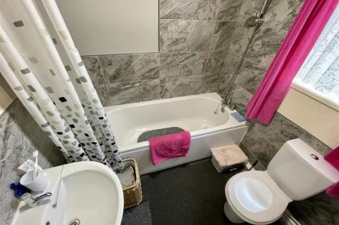 Downstairs Bathroom