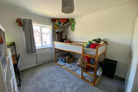 bedroom4 .jpg