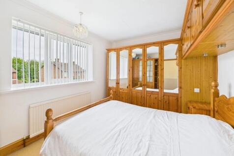 master bedroom.jpg