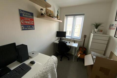 Bedroom1.jpg