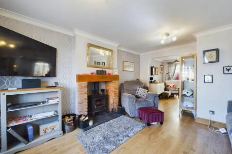 living room 1.jpg