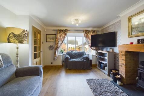 living room 2.jpg