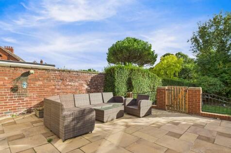 Terrace / Patio