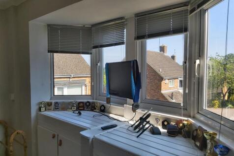 Bedroom 2 bay window.jpg