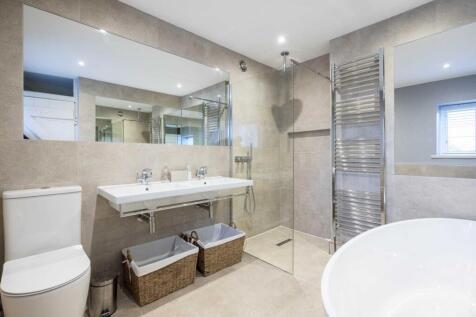 bathroom.jpeg