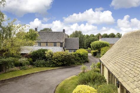 crownbarn33.jpg