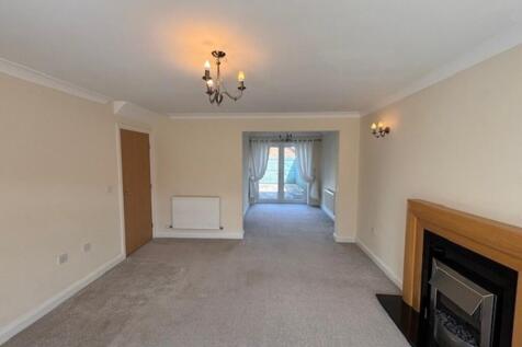Living room 2
