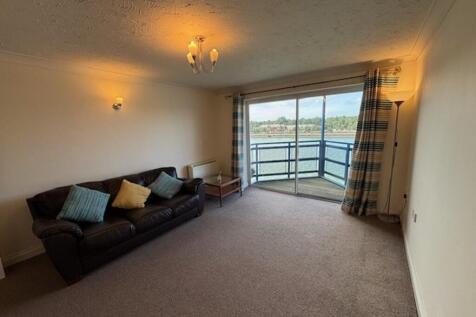 Living room 2