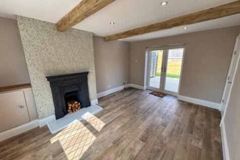 Living room 2