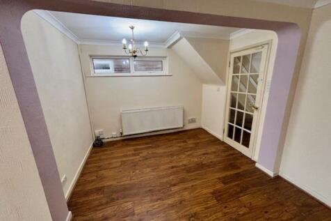 Living room 2