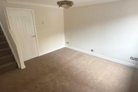 LOUNGE 1