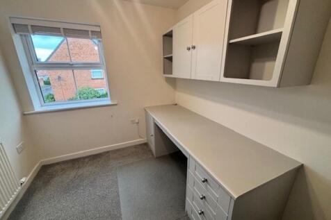 Third bed, office