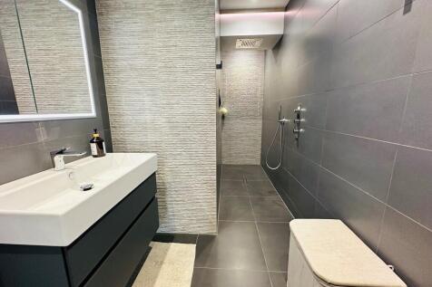 en suite 2