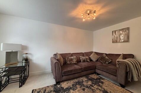 Living room 2