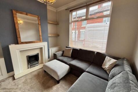 Living room 1