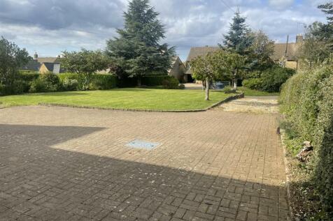 Driveway.JPG