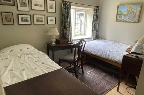 Bedroom 3.JPG