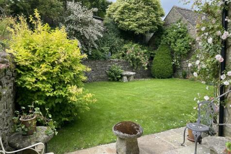 Rear Garden.JPG