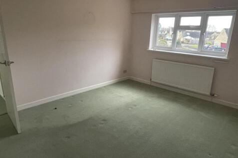 Bedroom 1.JPG