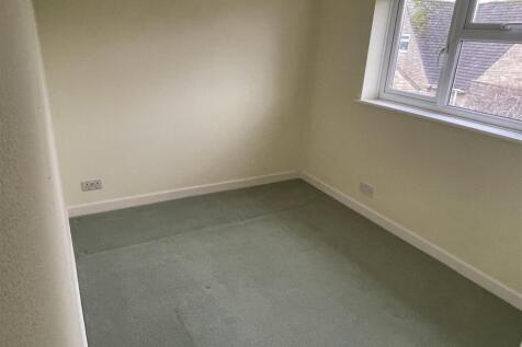 Bedroom 3.JPG