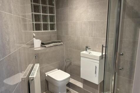 En Suite Shower Room