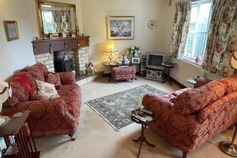 Sitting Area.JPG