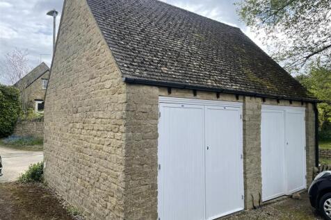 Garage.JPG