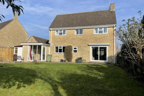 Rear Garden.JPG