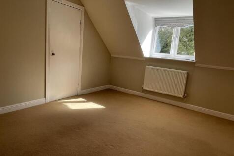 Bedroom 4 alternate.JPG