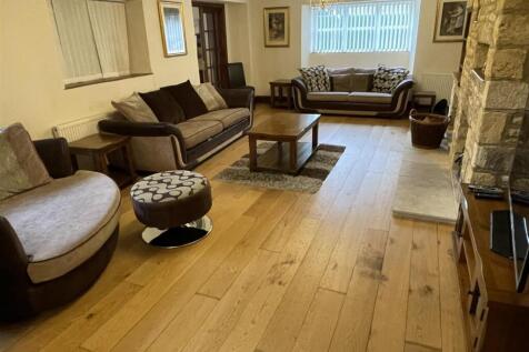 Sitting Room.JPG